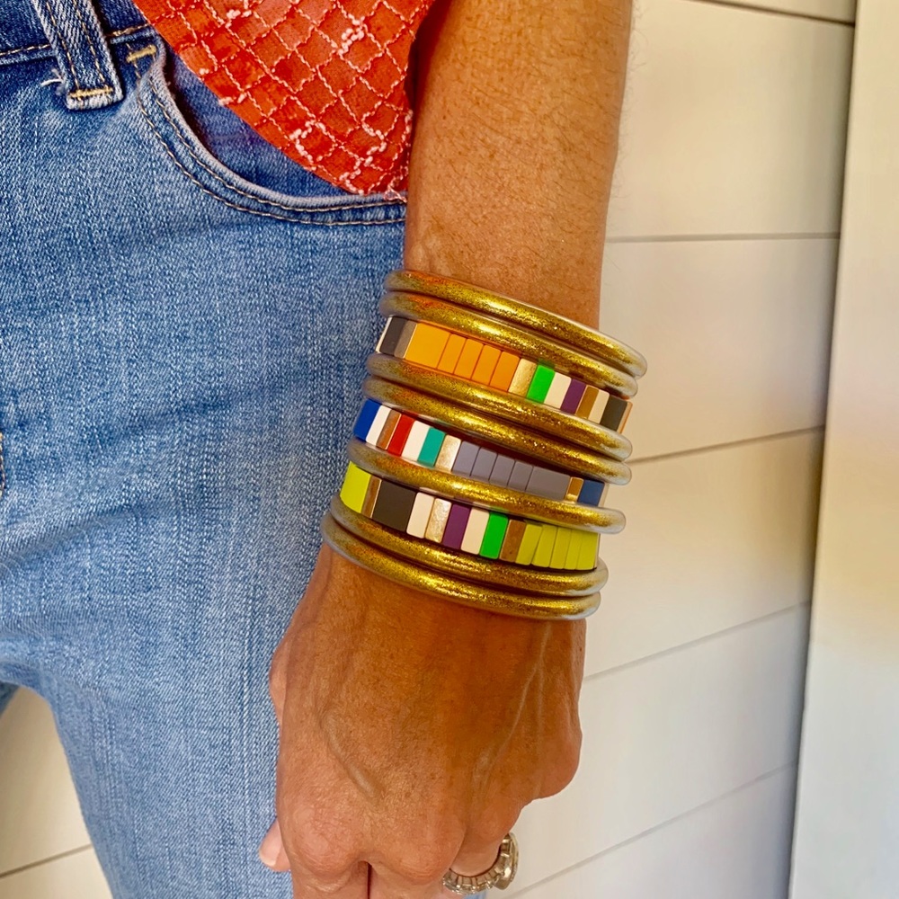 All weather bracelets – – set of 7 gold